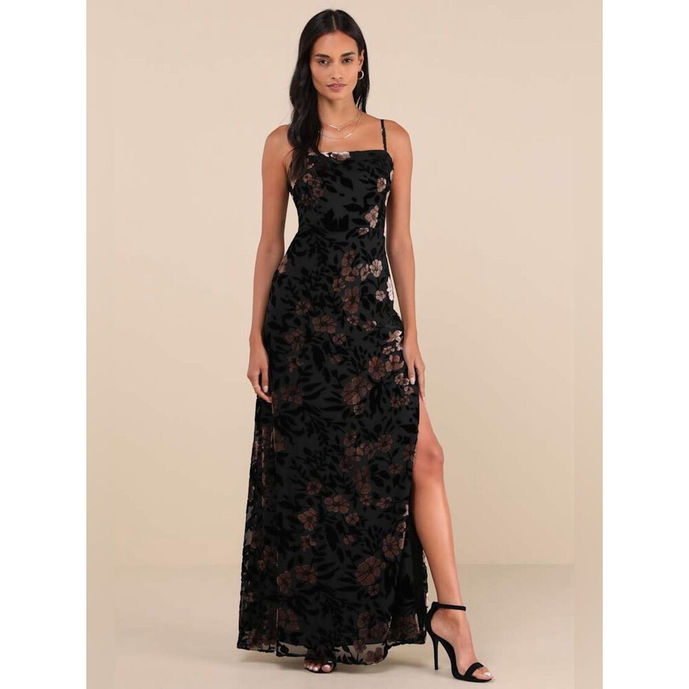 NWT Lulus Effortless Celebration Black Floral Burnout A-Line Maxi Dress Size XS